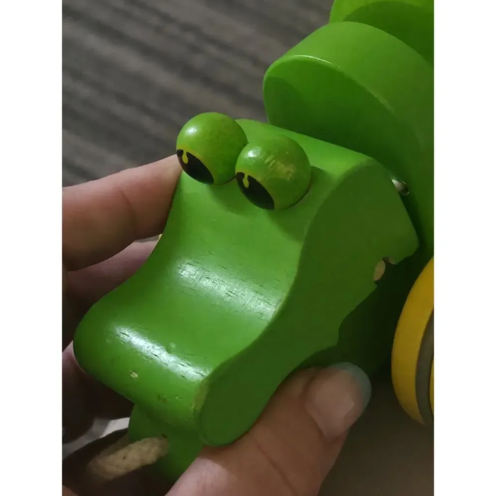 Vintage Plan Toys Dancing Alligator Crocodile Wooden Pull Toy For Kids W/ String